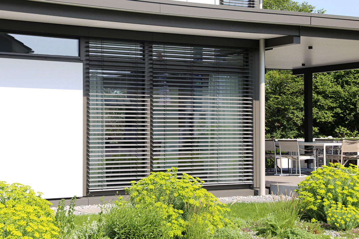 Rollladen­steuerung bei AC Elektrik GmbH in Stuttgart